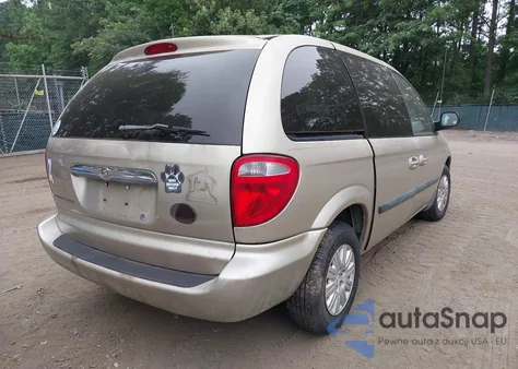 2006 Chrysler Town & Country из США, поврежденный, VIN 1A4GP45RX6B521159